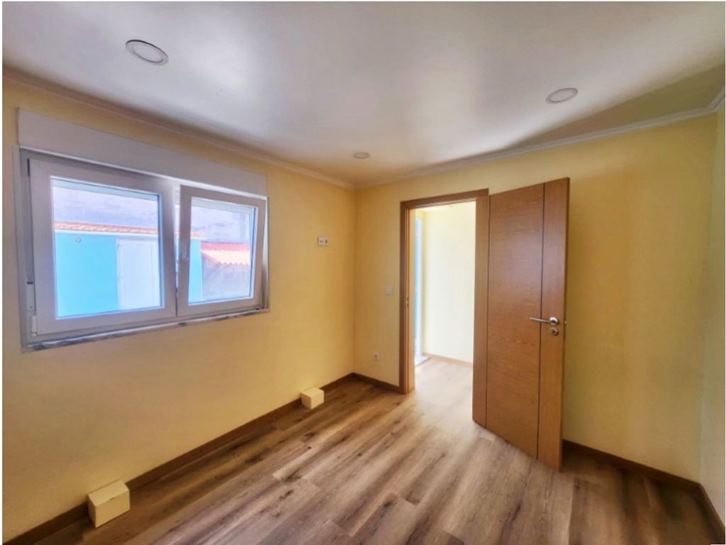 Maison de luxe à vendre à Porto, 430 000 €, Photo 7