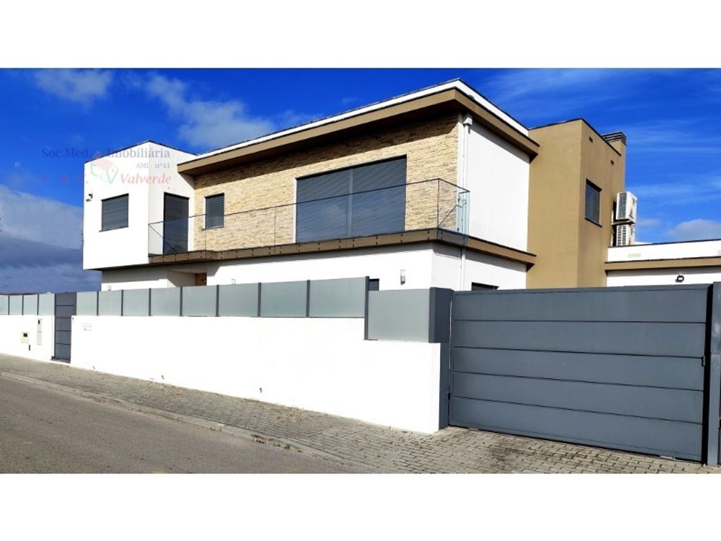 Maison de luxe à vendre à Torres Vedras, 749 000 €, Photo 1