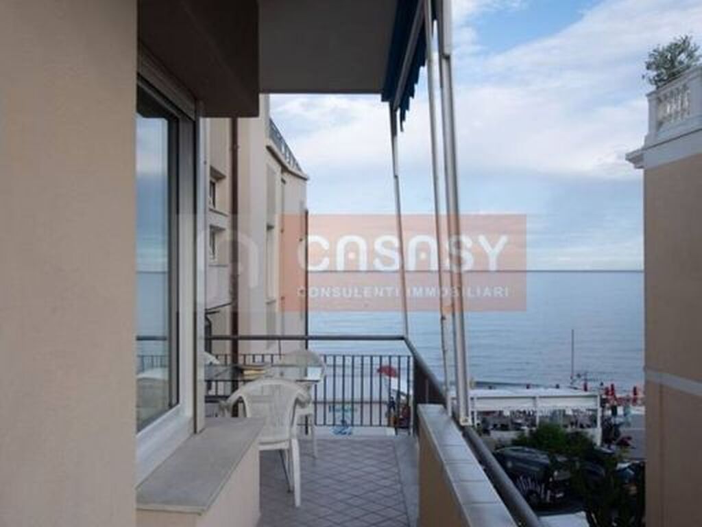 Appartement de luxe à vendre à Alassio, 960 000 €, Photo 2