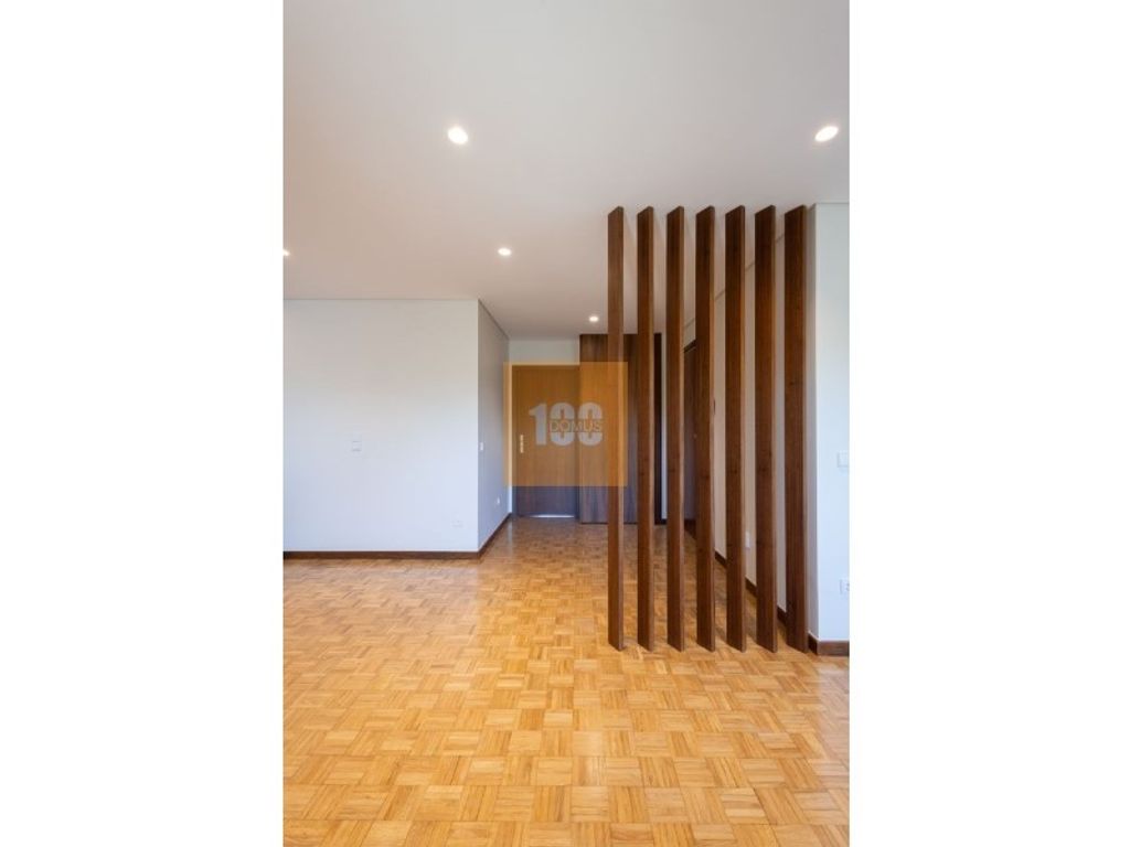 Appartement de luxe à vendre à Porto, 430 000 €, Photo 2