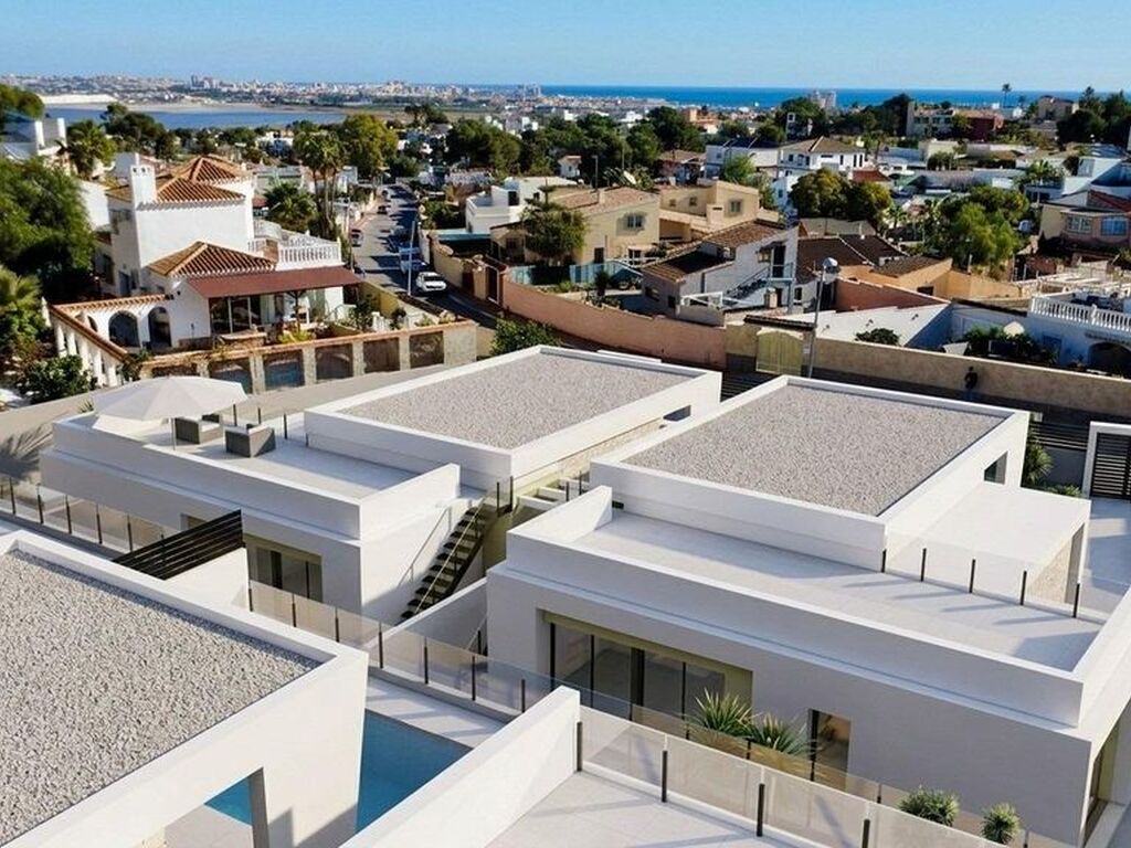 Maison de luxe à vendre à Torrevieja, 700 000 €, Photo 2