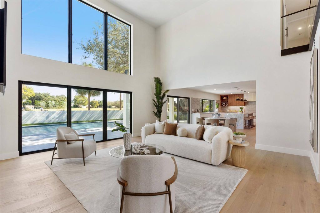 Luxury House for sale in North Palm Beach, 3 958 342 €, Photo 1