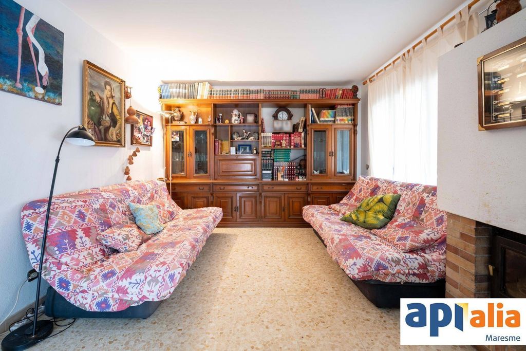 Maison de luxe à vendre à Santa Susanna, 450 000 €, Photo 4