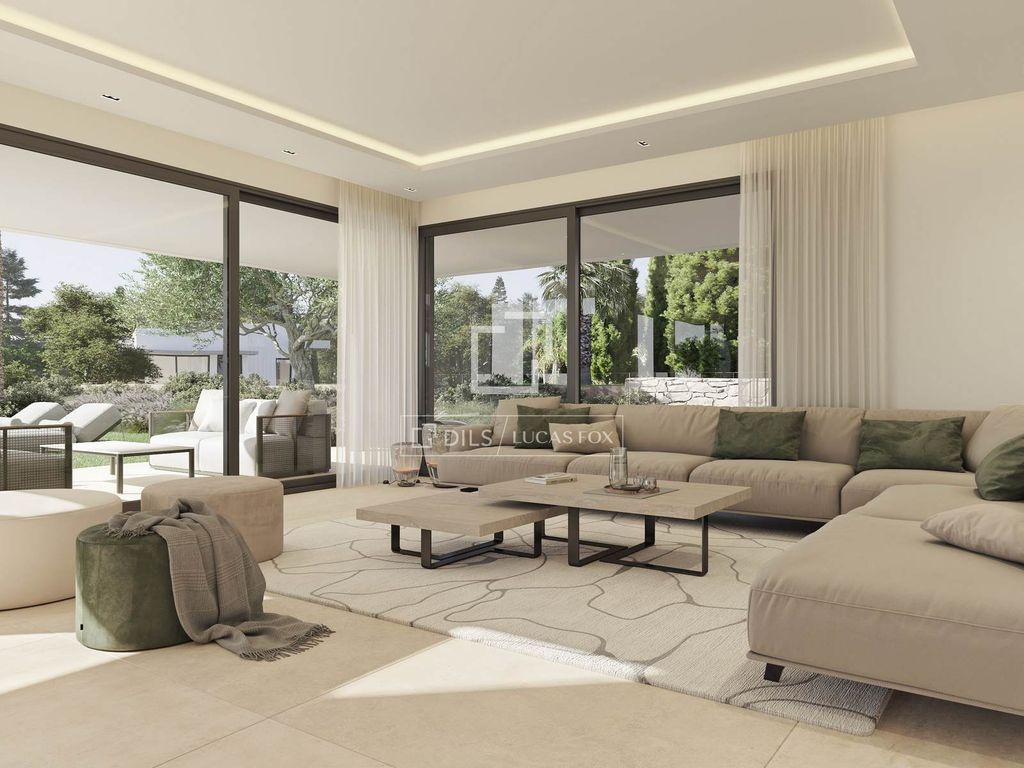 Luxury House for sale in Marbella, 3 560 000 €, Photo 2