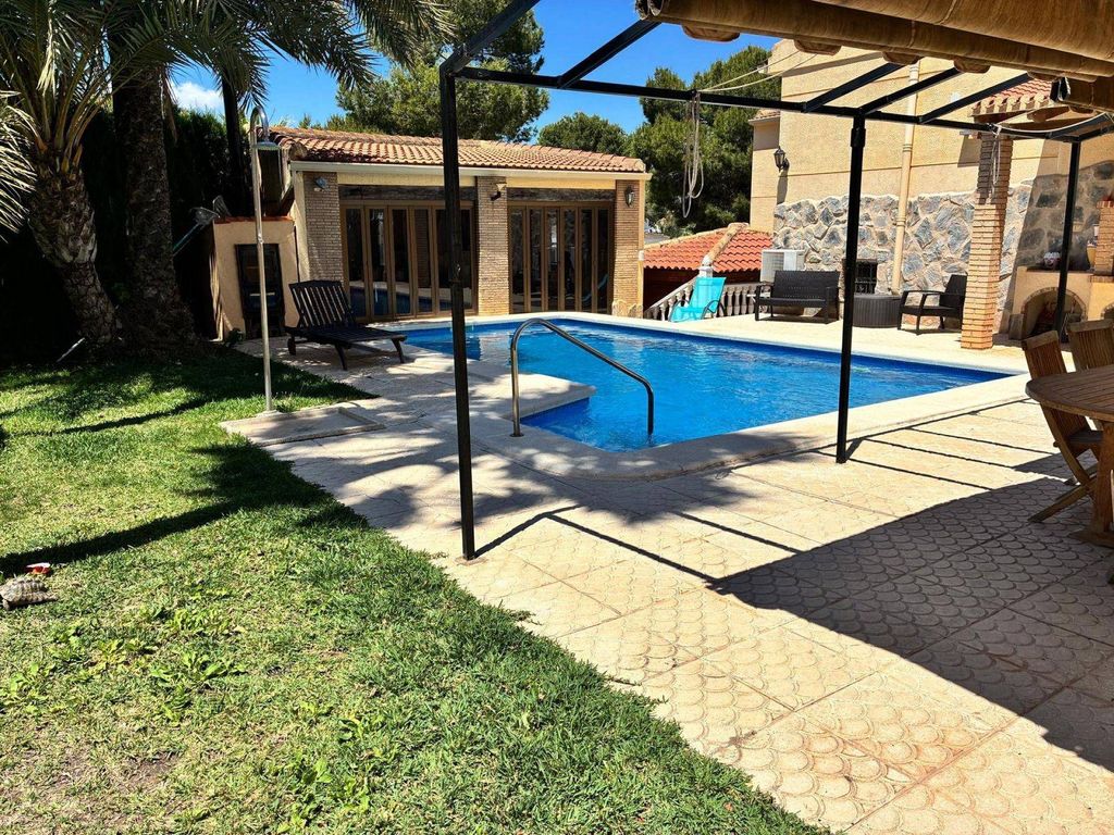 Maison de luxe à vendre à Torrevieja, 490 000 €, Photo 4