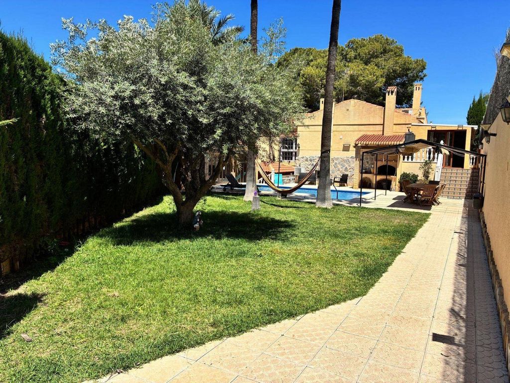 Maison de luxe à vendre à Torrevieja, 490 000 €, Photo 5