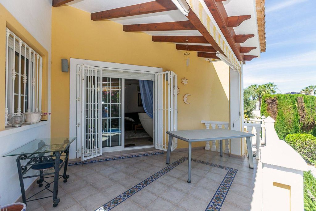 Luxury House for sale in Playas de Orihuela, 509 000 €, Photo 5