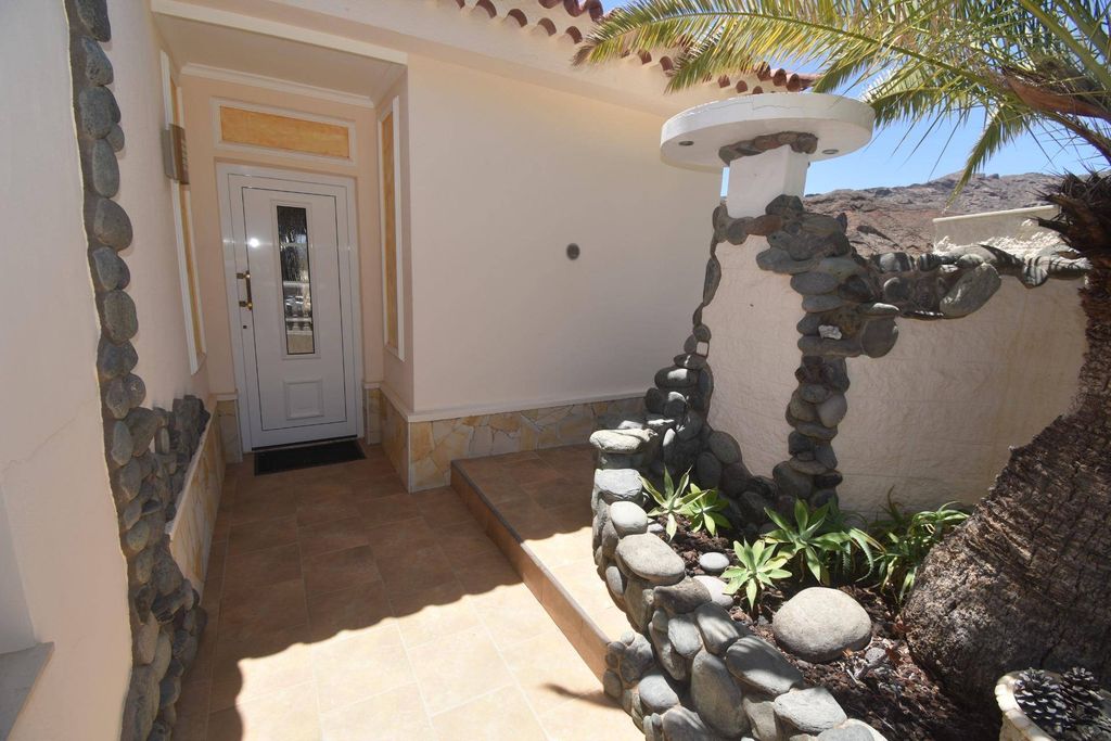 Luxury House for sale in Mogán, 650 000 €, Photo 5