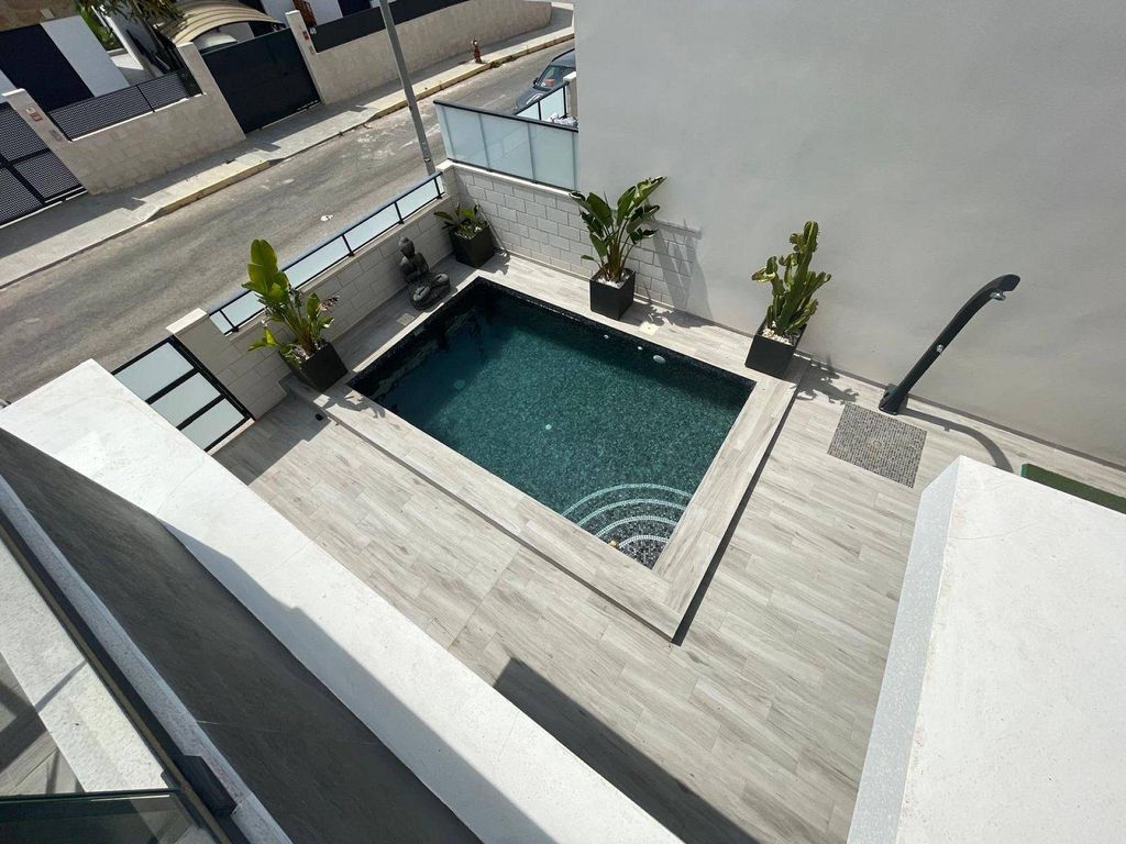 Luxury House for sale in Benijofar, 469 000 €, Photo 6