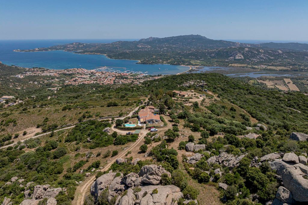 Maison de luxe à vendre à Arzachena, 1 330 000 €, Photo 7