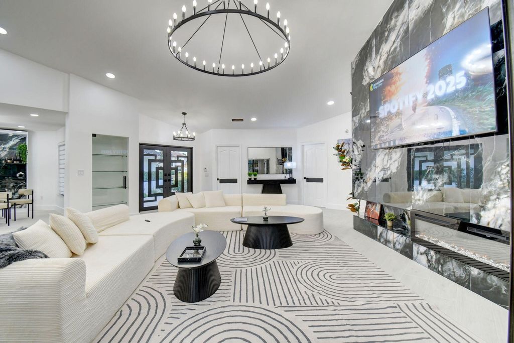 Luxury House for sale in Wellington, 2 065 874 €, Photo 2