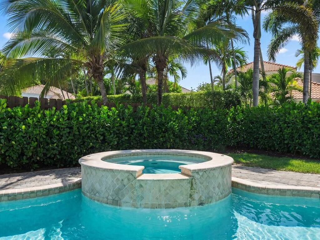 Luxury House for sale in Wellington, 1 545 745 €, Photo 3