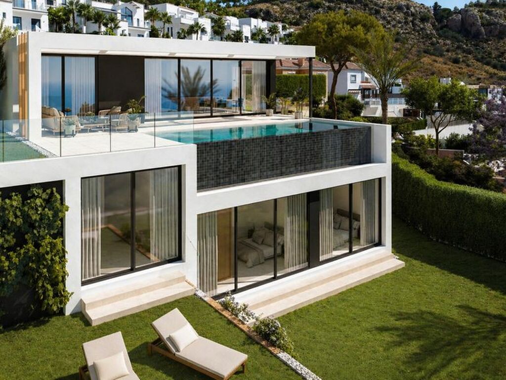 Luxury House for sale in Benalmádena, 1 915 750 €, Photo 1