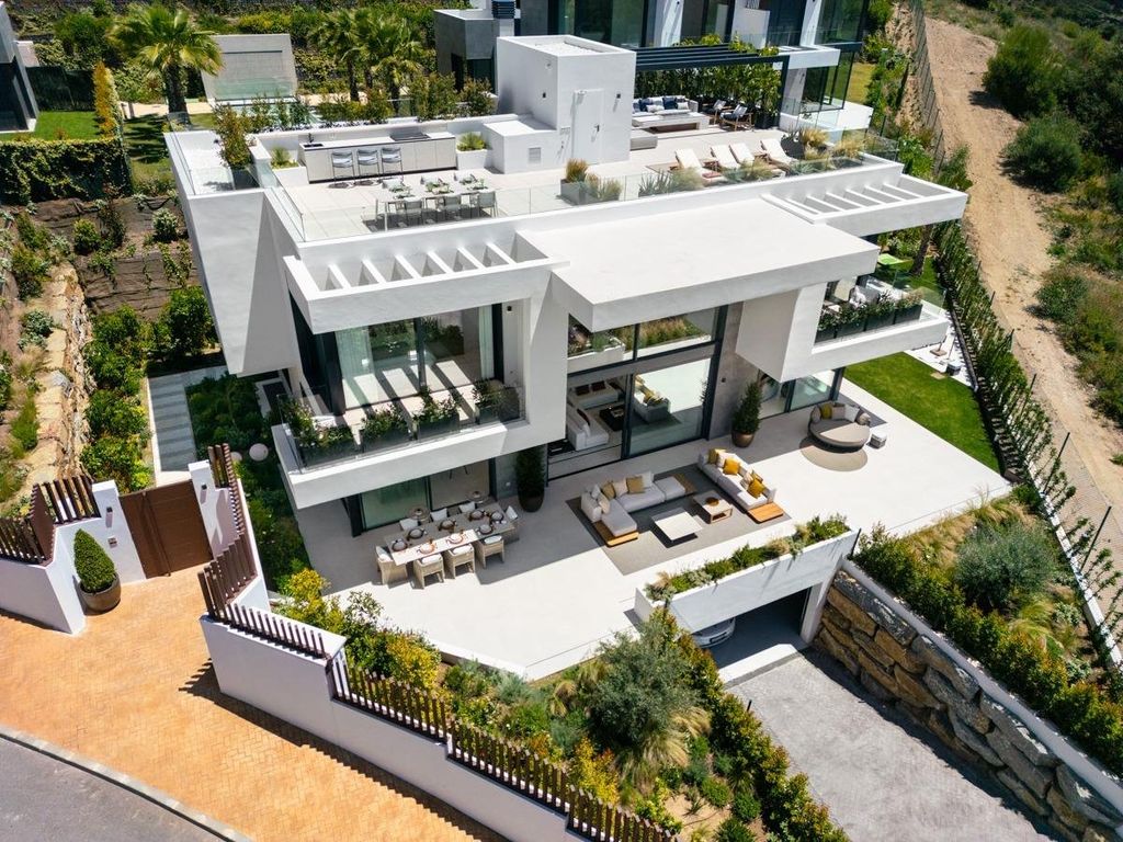 Luxury House for sale in Marbella, 4 950 000 €, Photo 2