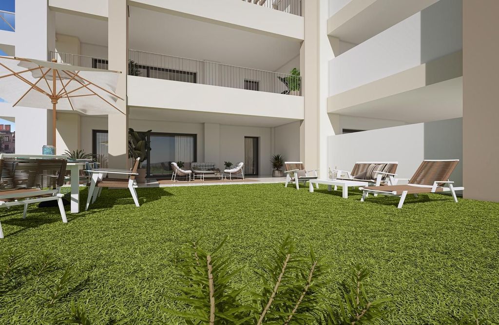 Luxury Apartment for sale in Manilva, 520 000 €, Photo 4
