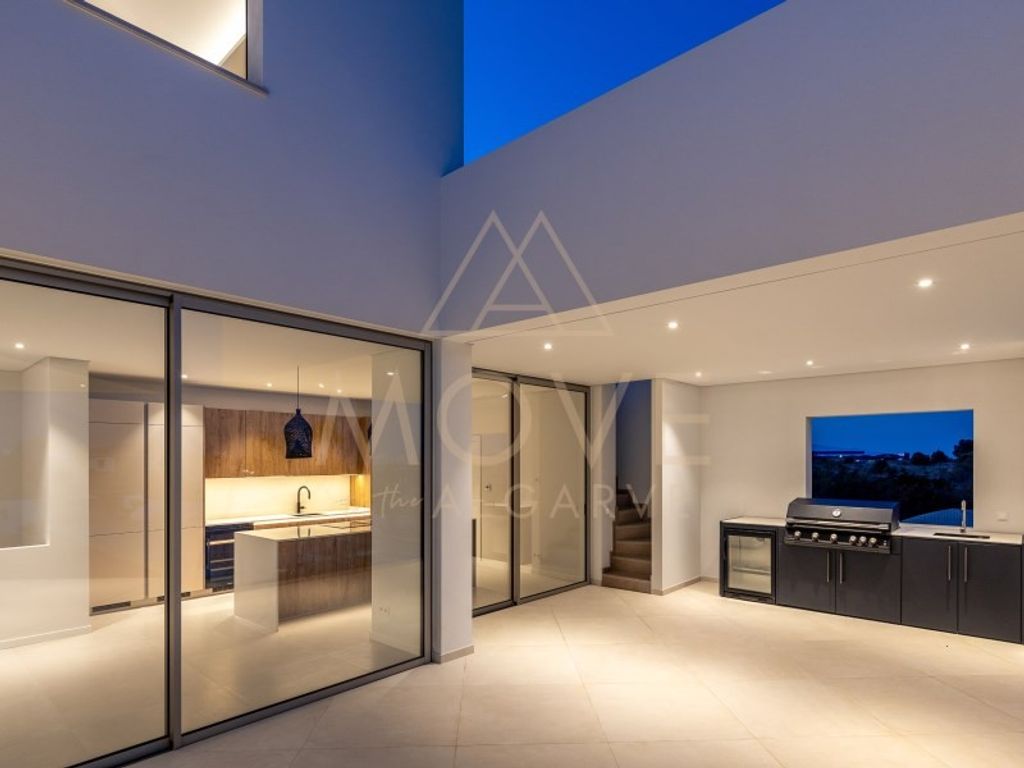 Luxury House for sale in Lagos, 2 575 000 €, Photo 7