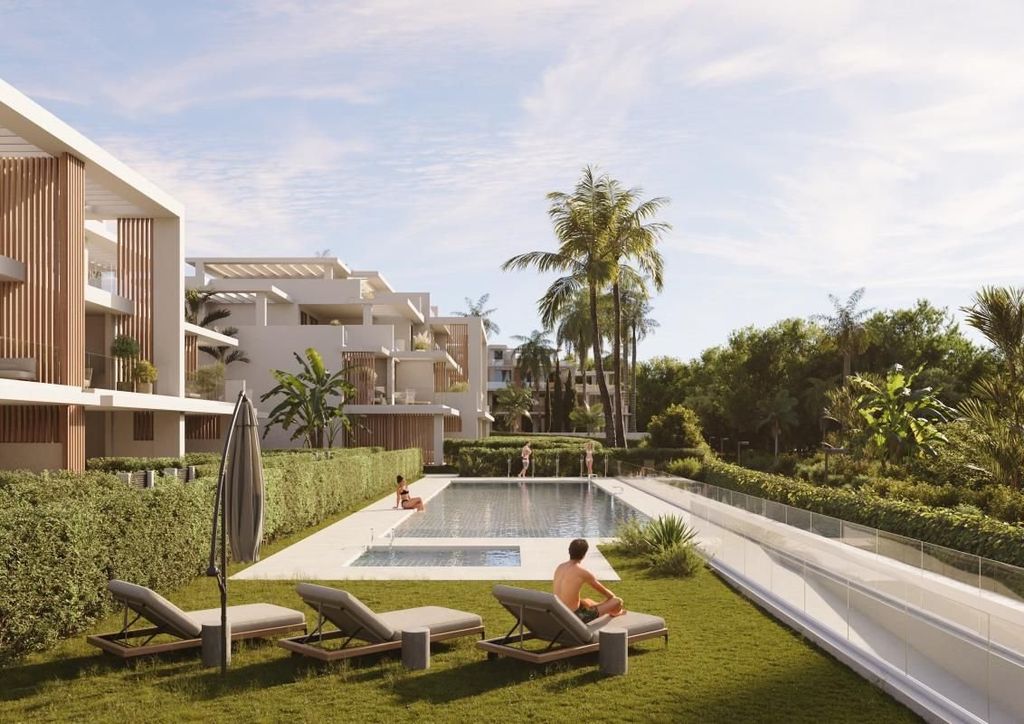 Luxury Apartment for sale in Estepona, 1 110 000 €, Photo 4