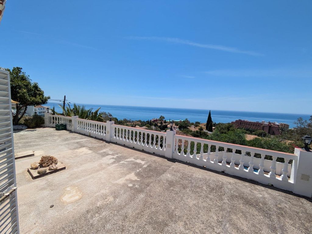 Luxury House for sale in Benalmádena, 979 000 €, Photo 4