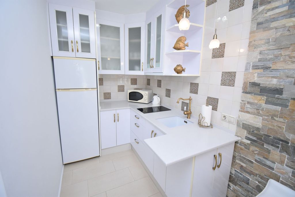 Luxury House for sale in Benalmádena, 1 100 000 €, Photo 6