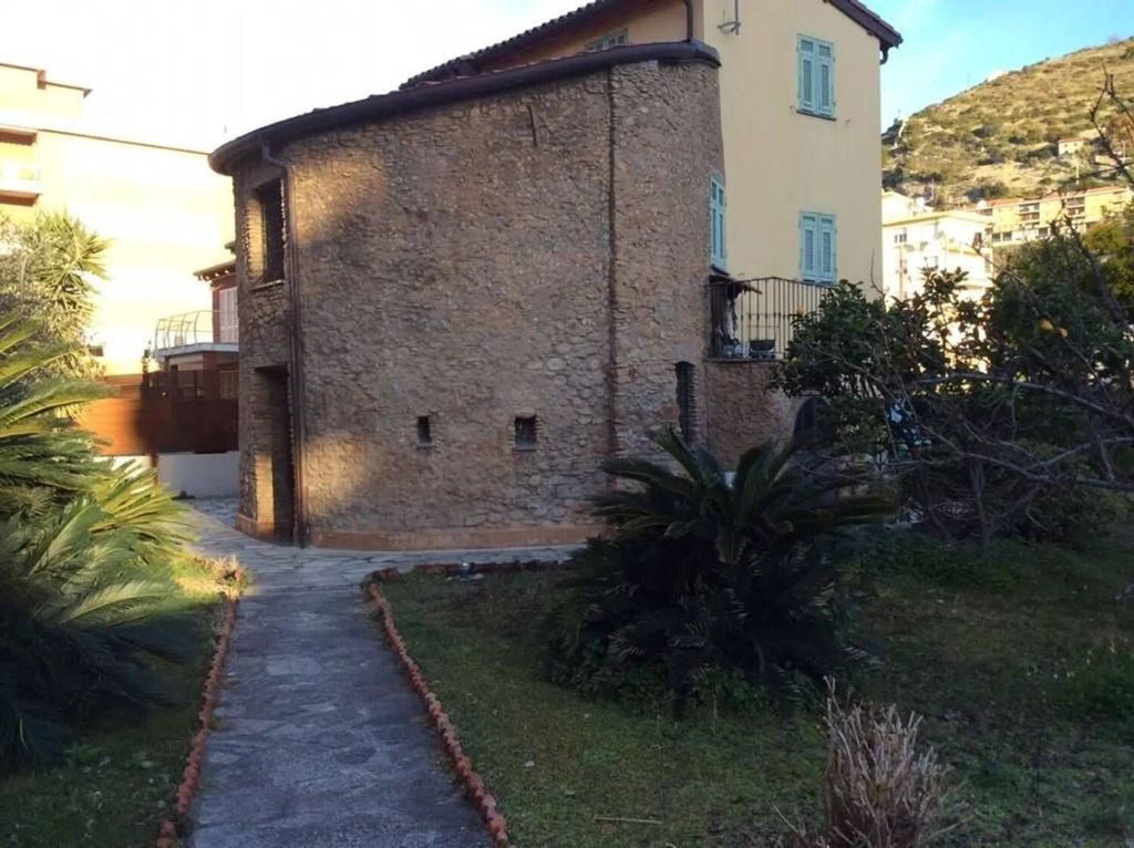 Maison de luxe à vendre à Ventimiglia, 600 000 €, Photo 7