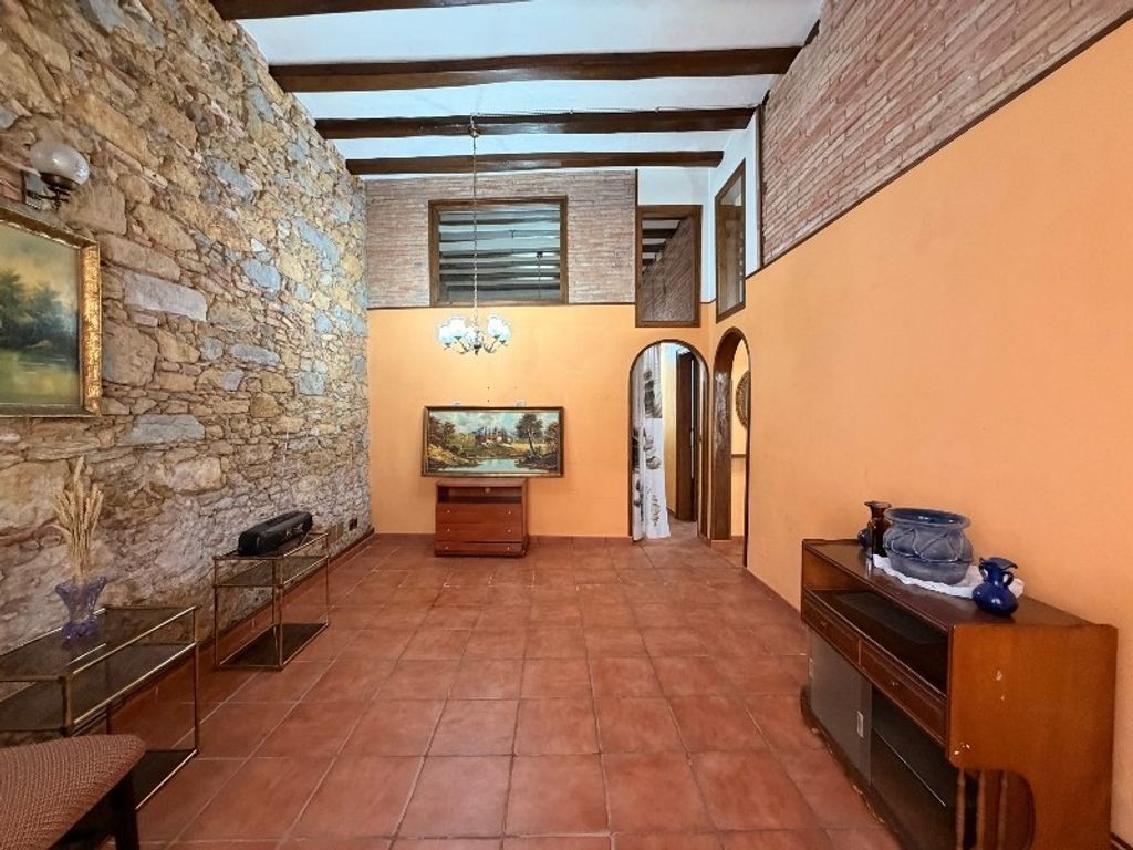 Luxury House for sale in La Bisbal d'Empordà, 525 000 €, Photo 7