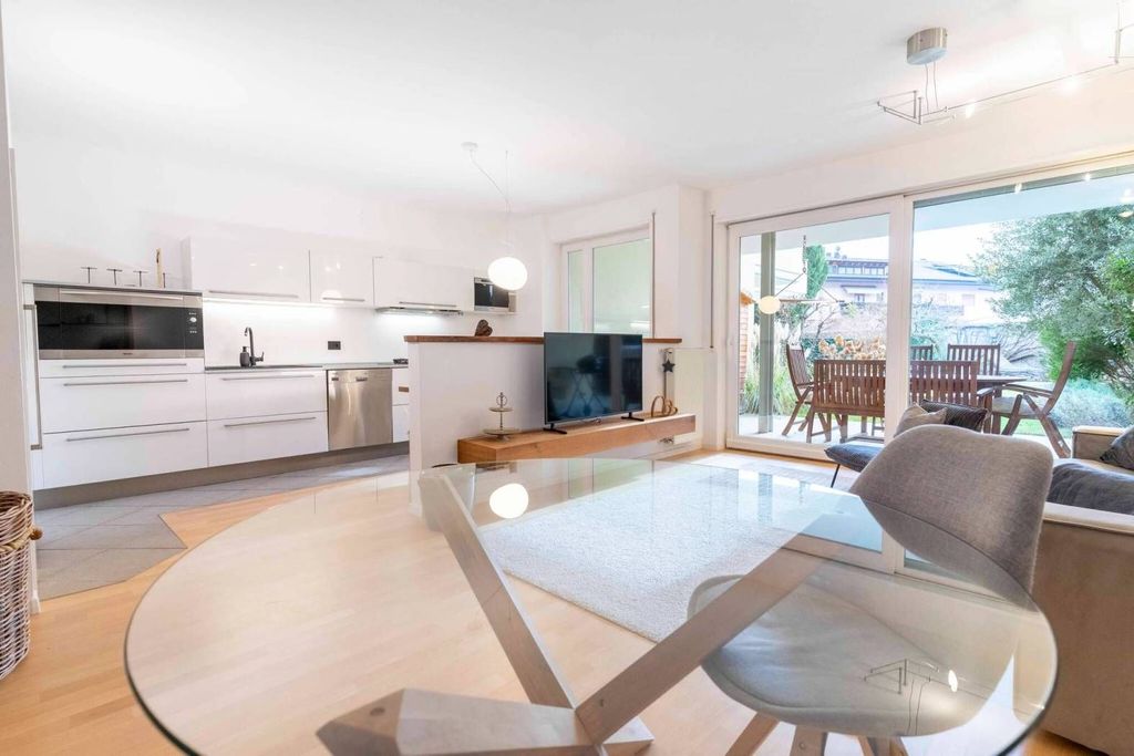 Luxury Apartment for sale in Lana, 538 000 €, Photo 1