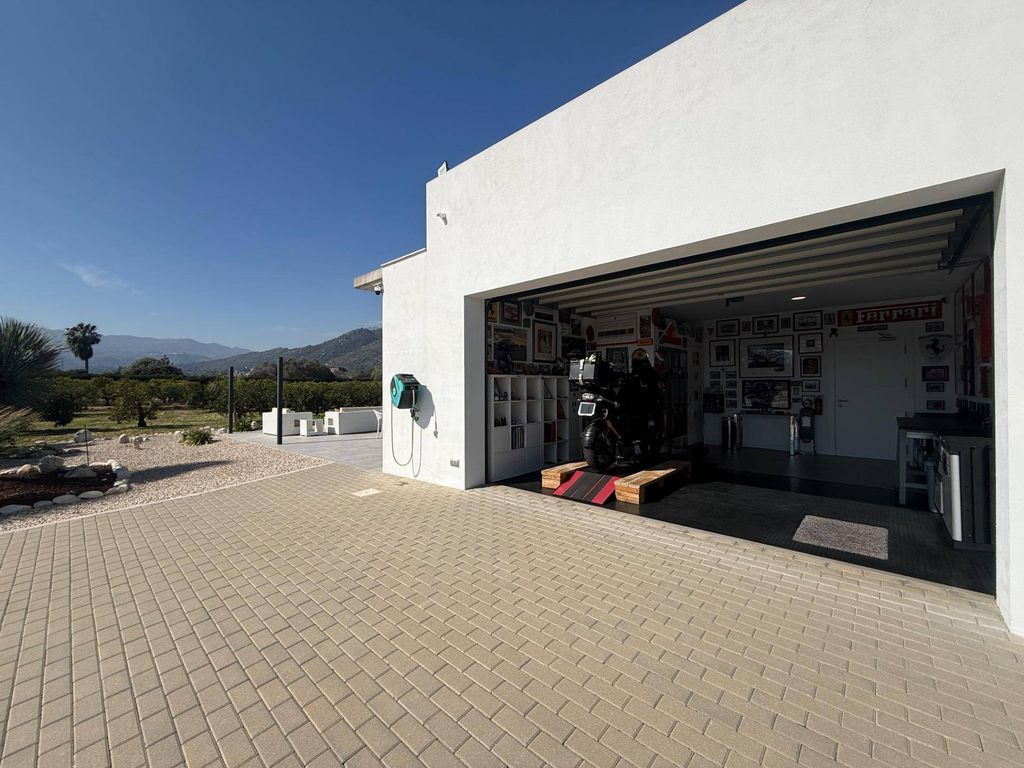 Maison de luxe à vendre à Tormos, 825 000 €, Photo 5