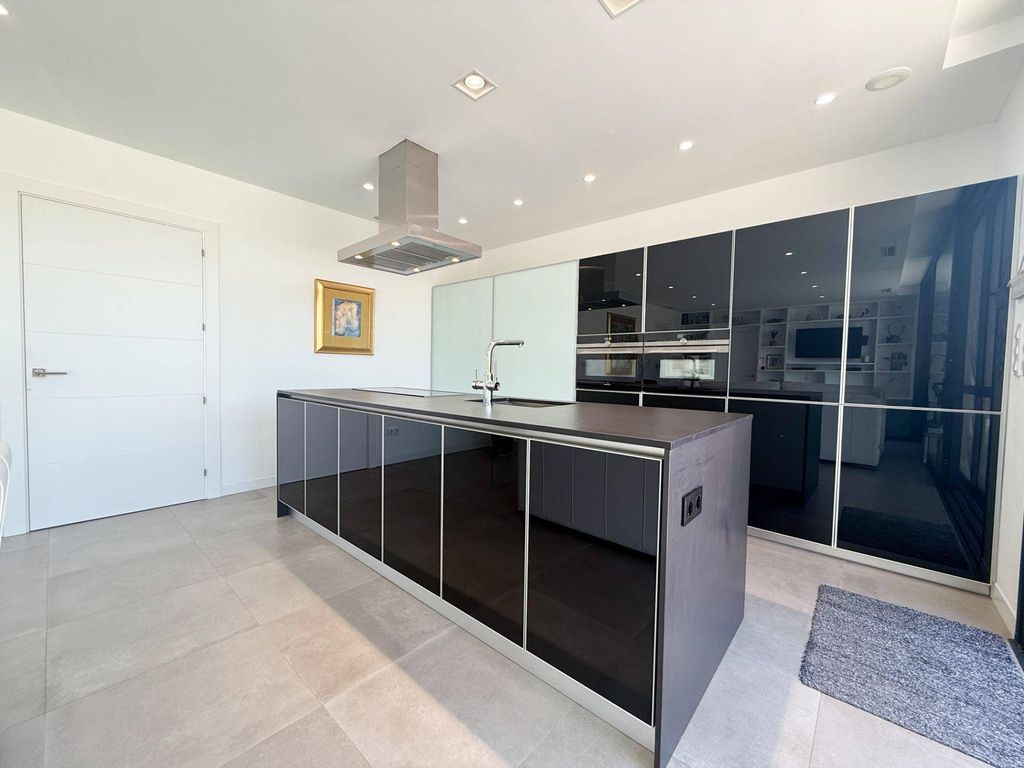 Maison de luxe à vendre à Tormos, 825 000 €, Photo 7