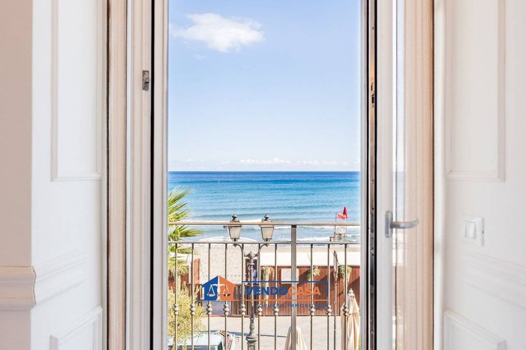 Appartement de luxe à vendre à Alassio, 1 590 000 €, Photo 1