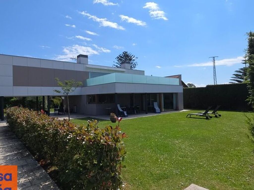 Luxury House for sale in Oleiros, 780 000 €, Photo 3
