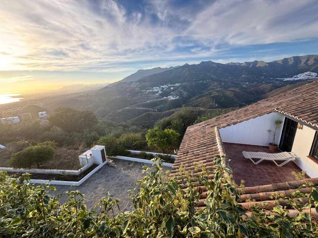 Luxury House for sale in Marbella, 1 200 000 €, Photo 3