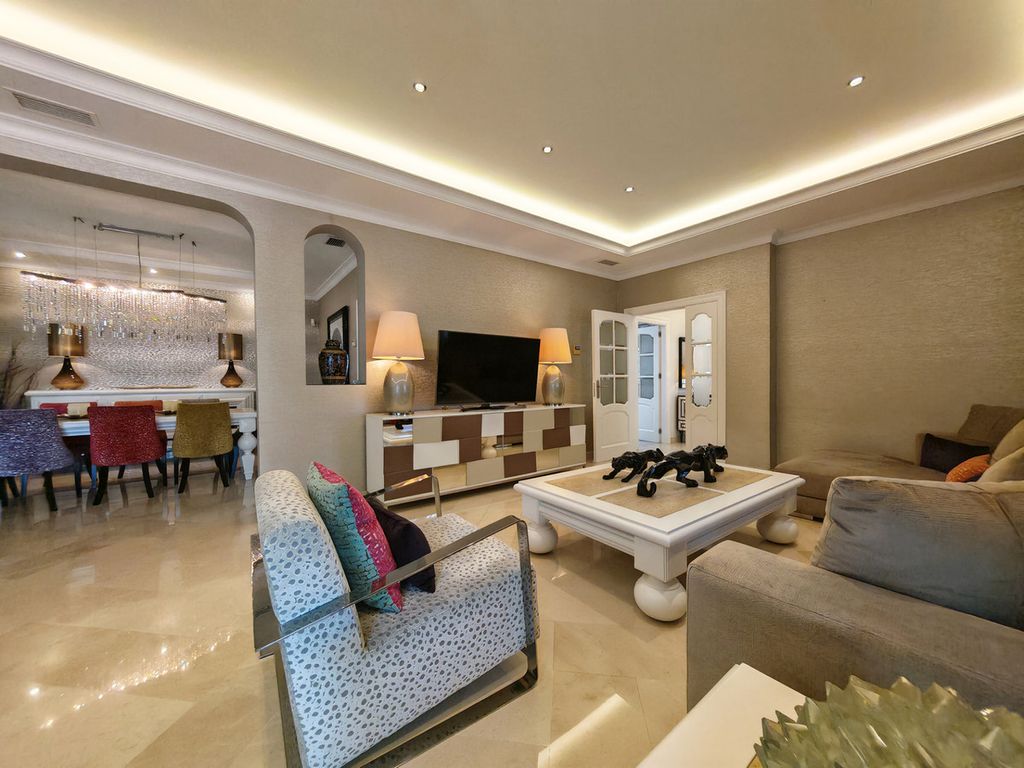 Maison de luxe à vendre à Elviria, 2 250 000 €, Photo 5