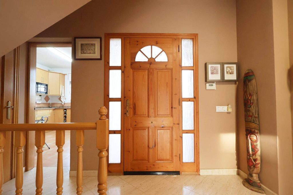 Maison de luxe à vendre à Cubelles, 650 000 €, Photo 5