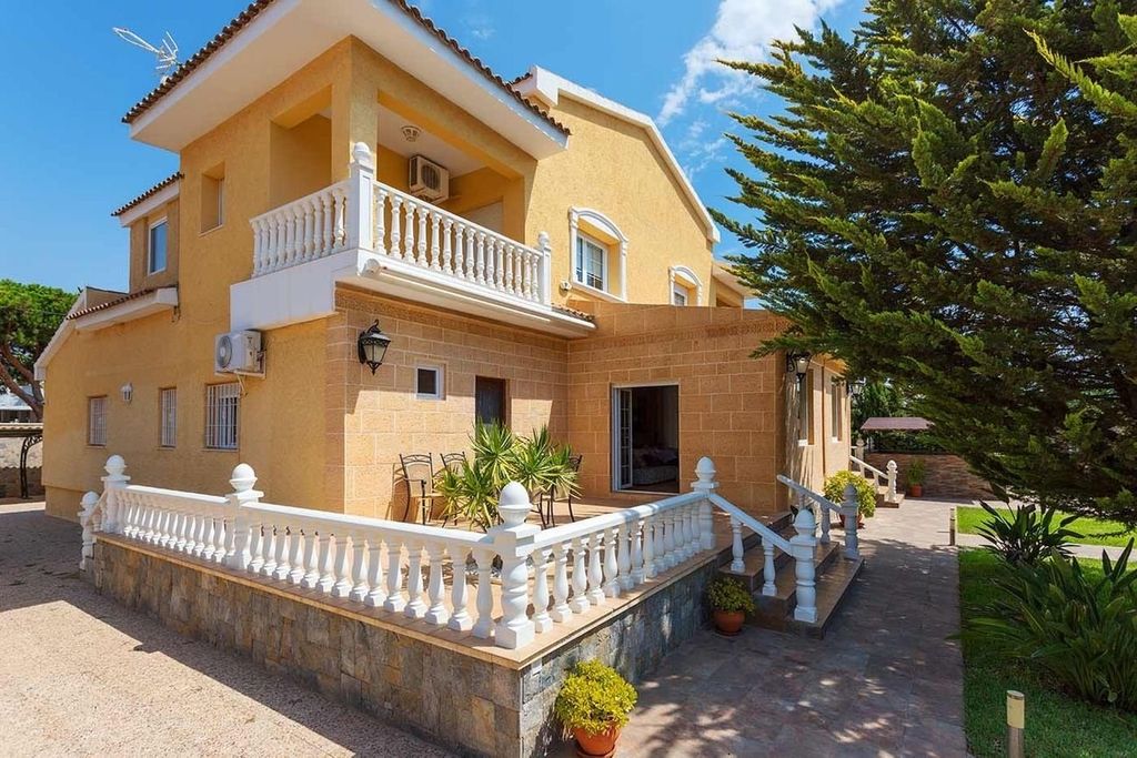Maison de luxe à vendre à Playas de Orihuela, 1 250 000 €, Photo 1