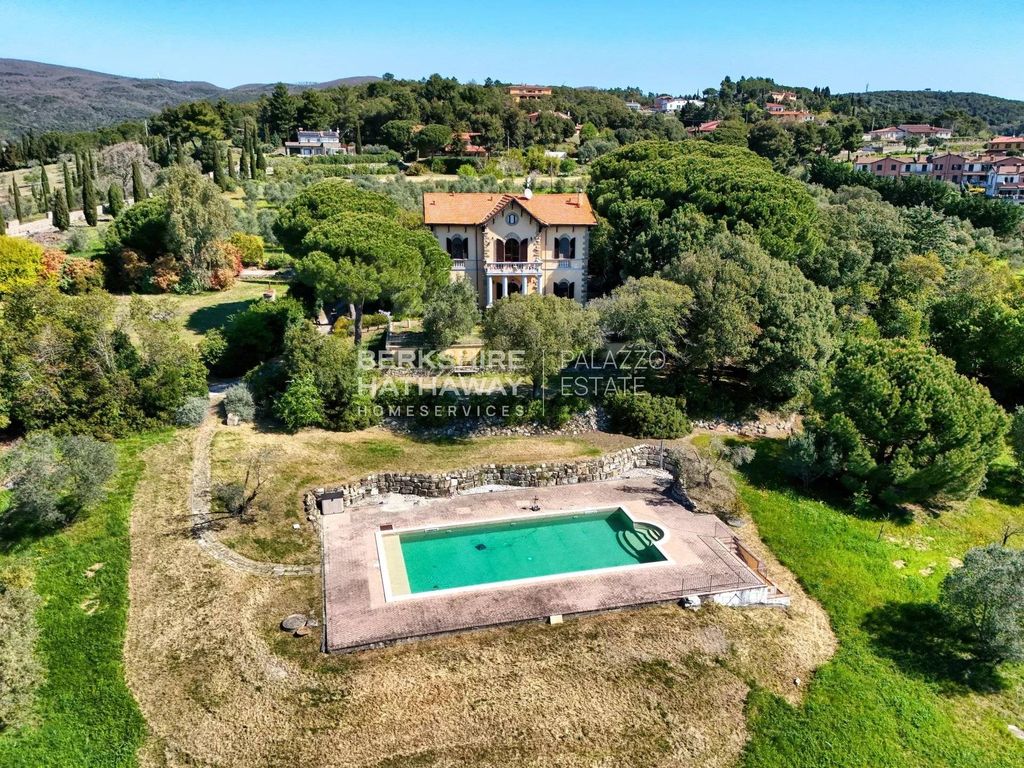 Luxury House for sale in Riparbella, 2 300 000 €, Photo 1