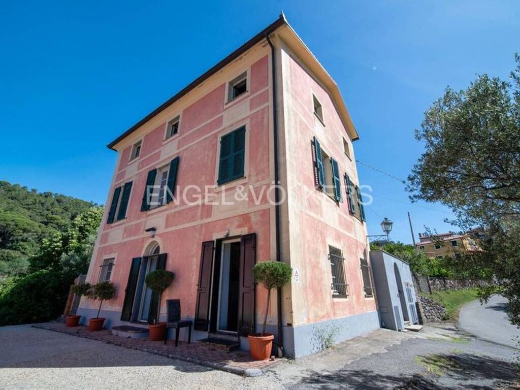 Luxury House for sale in Castiglione, 575 000 €, Photo 1
