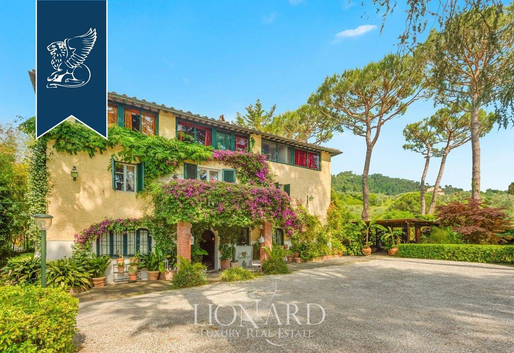 Luxury House for sale in Massarosa, 3 750 000 €, Photo 1