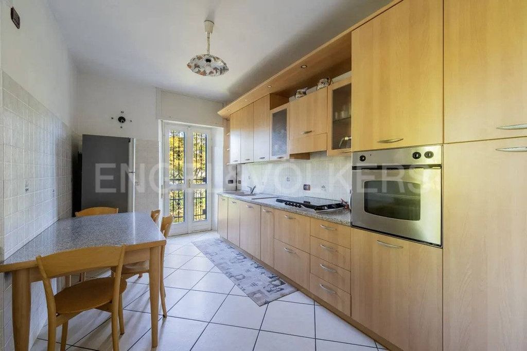 Maison de luxe à vendre à Nebbiuno, 420 000 €, Photo 6