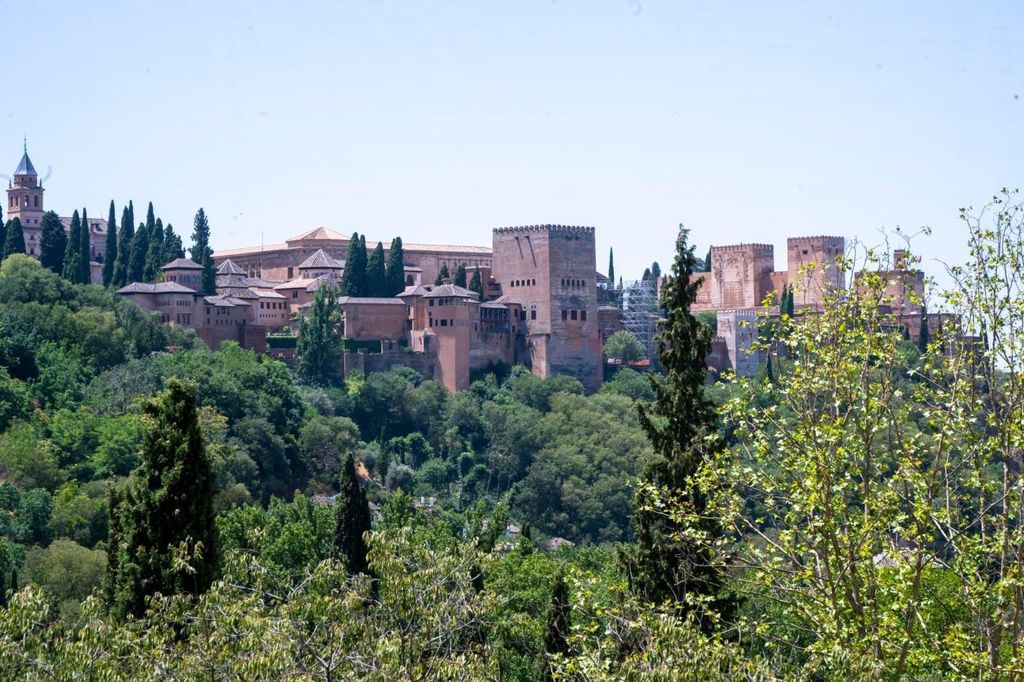 Luxury House for sale in Granada, 785 000 €, Photo 1