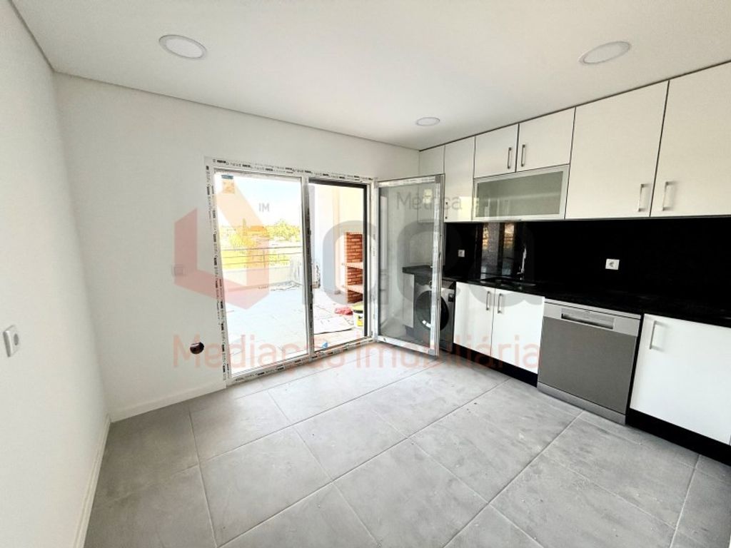 Luxury Apartment for sale in Seixal, 565 000 €, Photo 6