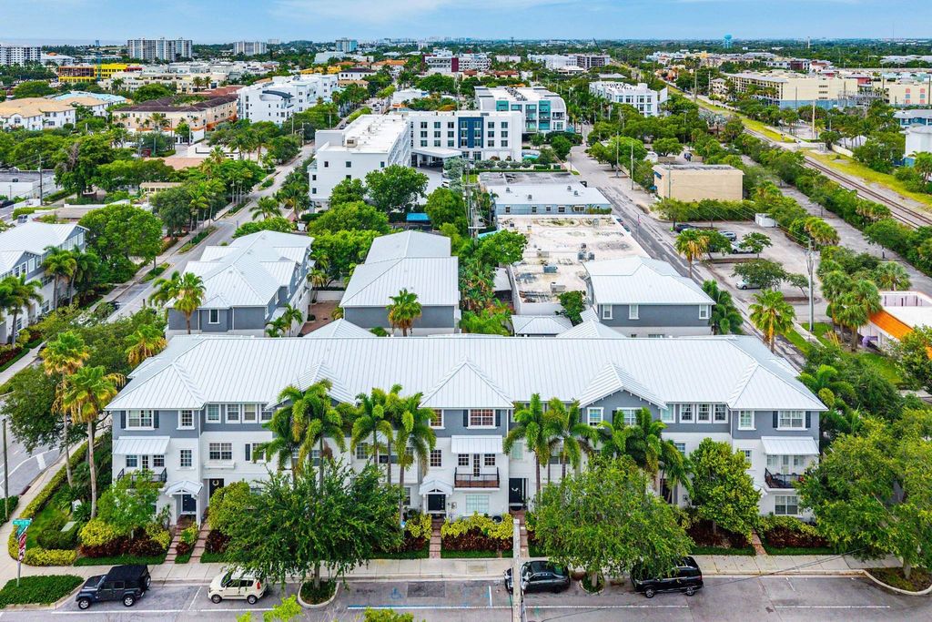 Luxury House for sale in Delray Beach, 1 002 373 €, Photo 1