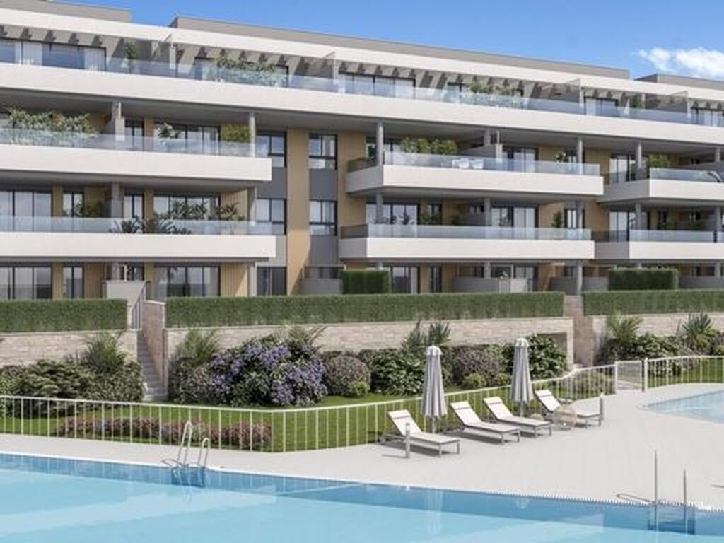Luxury Apartment for sale in Torremolinos, 695 000 €, Photo 1