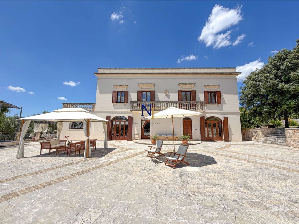 Luxury House for sale in Ostuni, 1 500 000 €, Photo 2