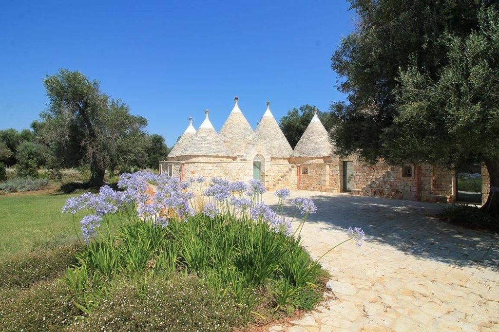Luxury House for sale in Ostuni, 960 000 €, Photo 3