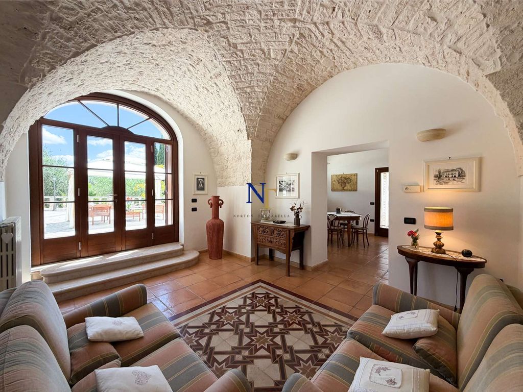 Luxury House for sale in Ostuni, 1 500 000 €, Photo 6