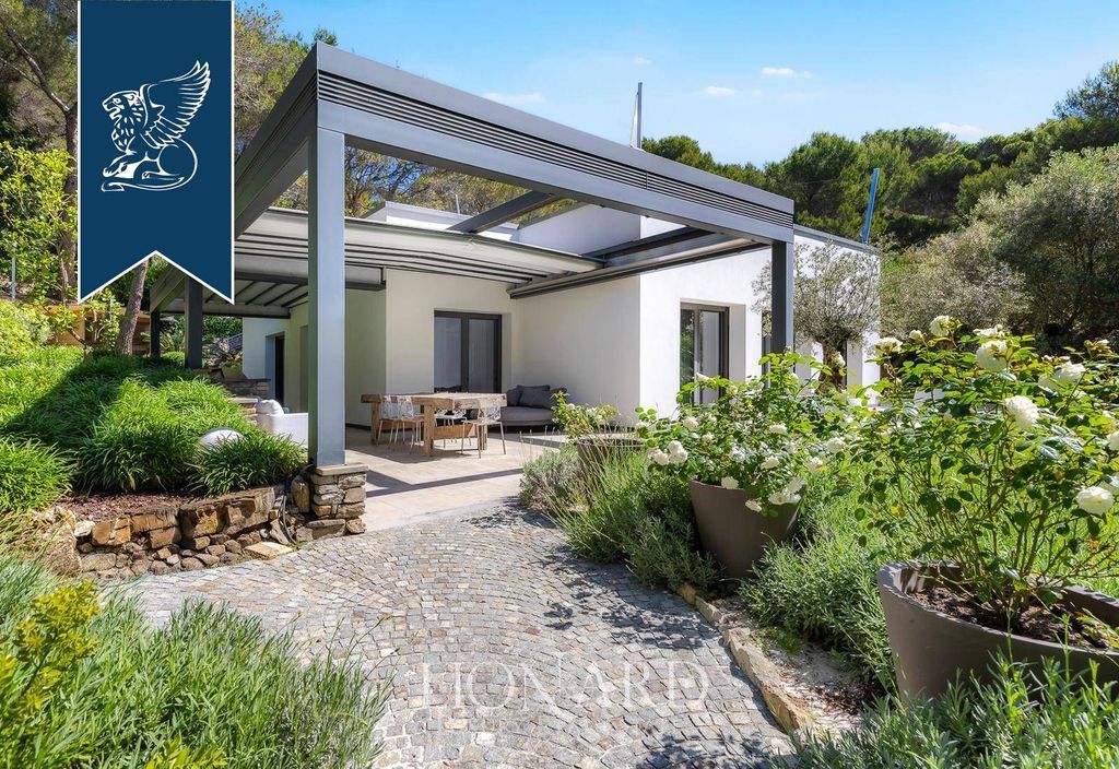 Maison de luxe à vendre à Andora, 3 150 009 €, Photo 1