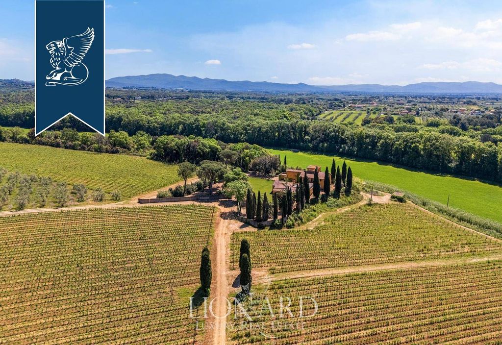 Luxury House for sale in Montescudaio, 15 000 000 €, Photo 1