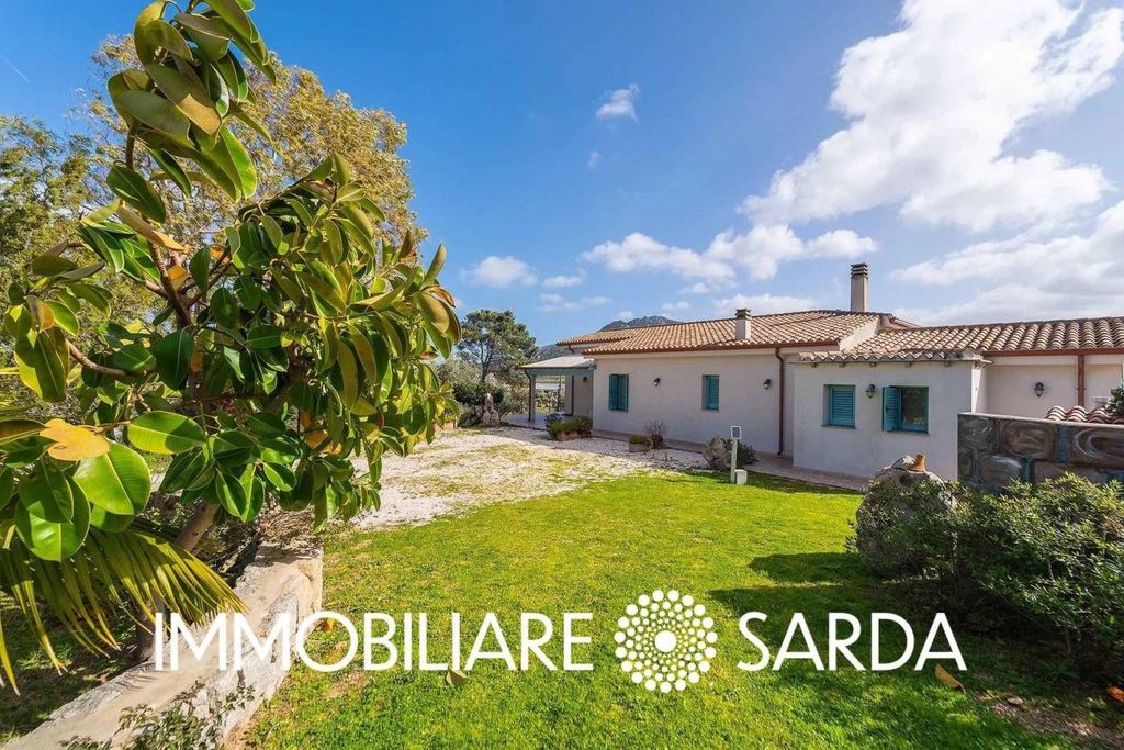 Maison de luxe à vendre à Olbia, 710 000 €, Photo 3
