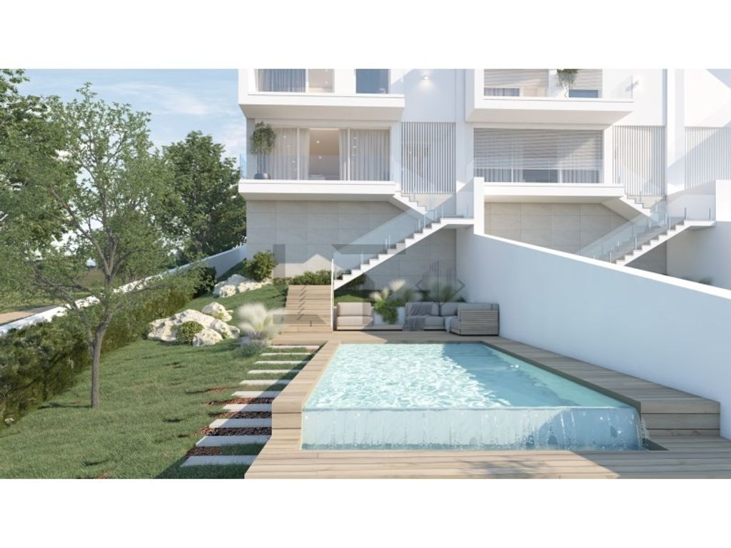 Luxury House for sale in Cascais, 1 000 000 €, Photo 1