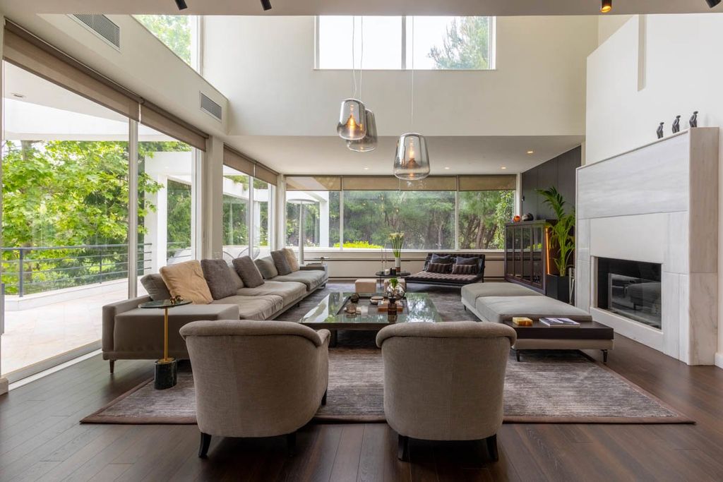 Maison de luxe à vendre à Kifisiá, 2 700 000 €, Photo 1